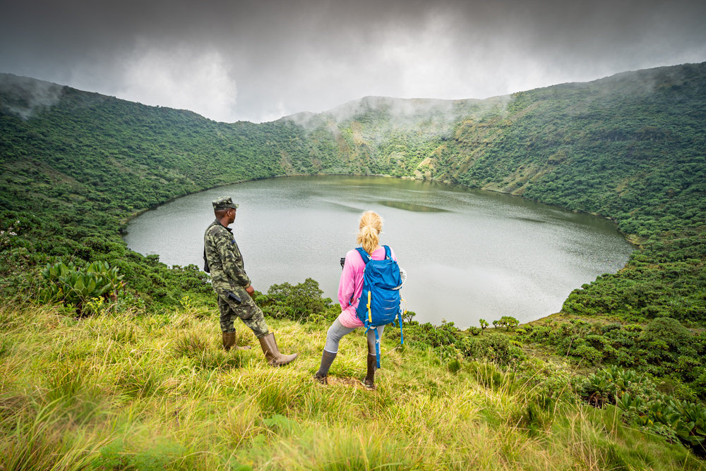 1-Day Hiking Mount Bisoke to Crater Lake in Volcanoes National Park