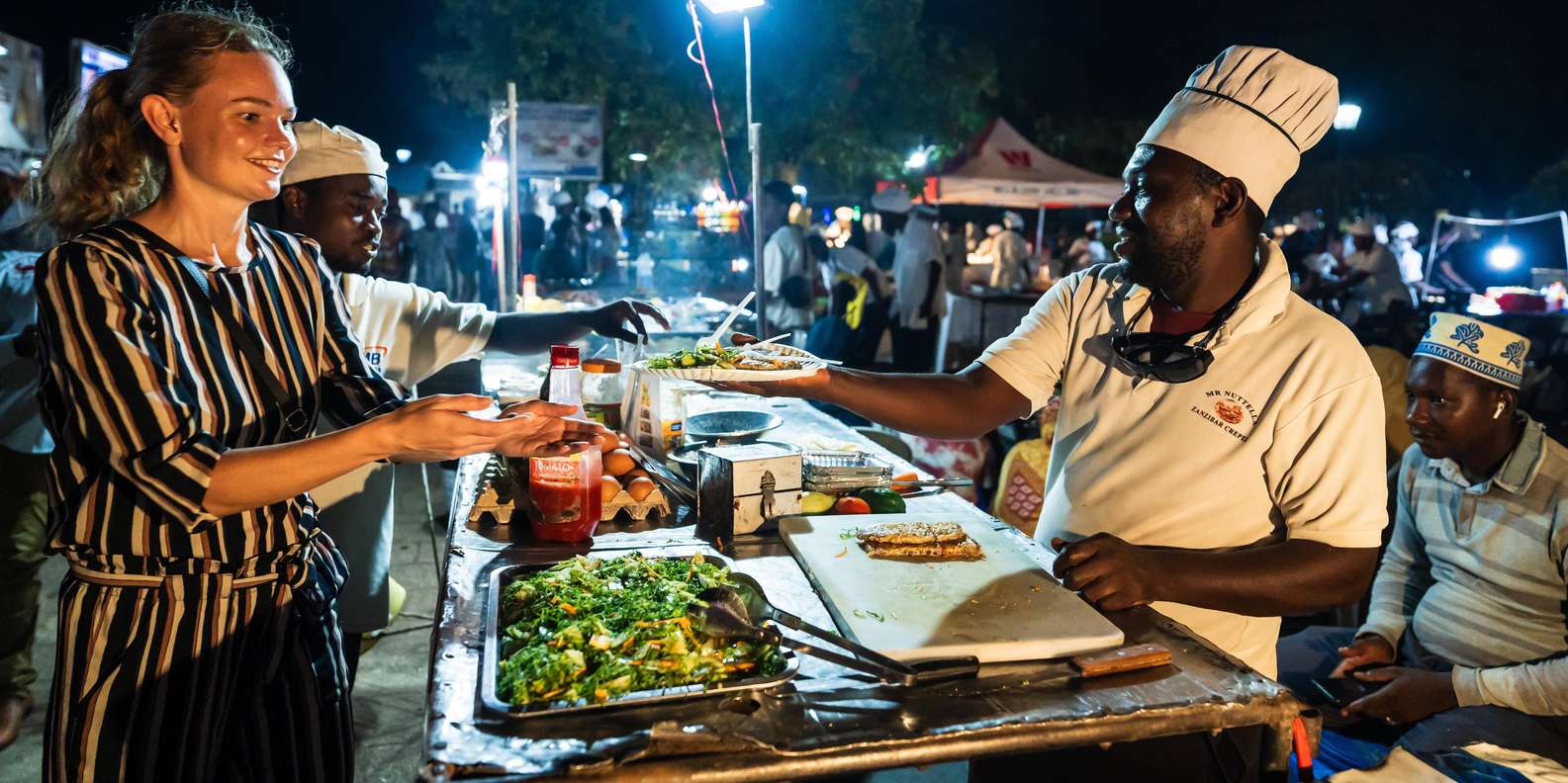 8-Day Rwanda & Zanzibar Expedition: Gorilla Encounters and Indian Ocean Paradise